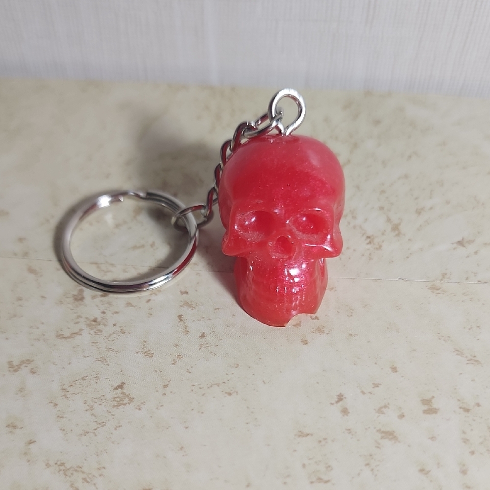 Skull Keychain ( red)